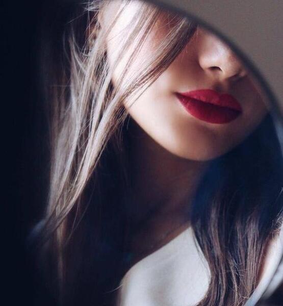 عکس پروفایل زن تنها