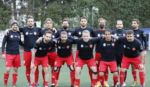 عکس بهرام افشاری با لباس استقلال