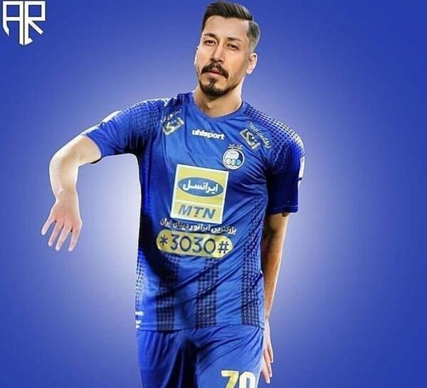 عکس بهرام افشاری با لباس استقلال