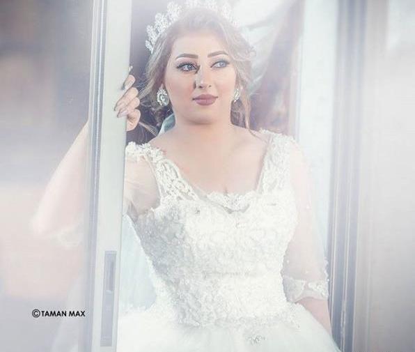 عکس ایستاده عروس