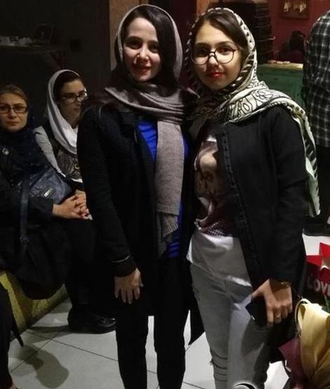 عکس الناز حبیبی با مادرش