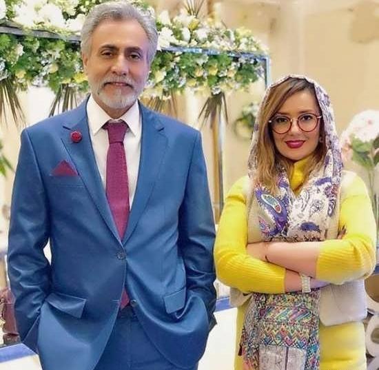 عکس بیژن امکانیان با خانواده