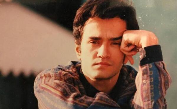 عکس رامبد جوان در خانه سبز