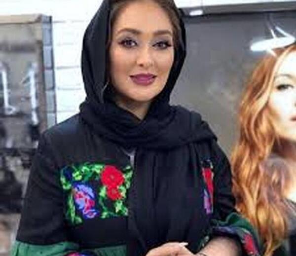عکس الهام حمیدی با لباس تو خونه