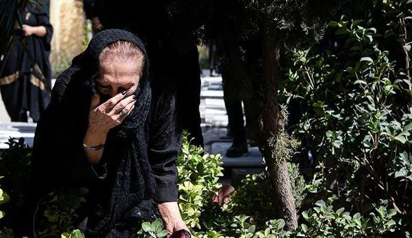 عکس هایی از سیامک اطلسی