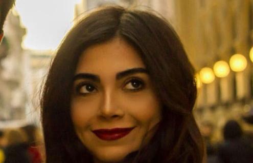 عکس سردار آزمون و همسرش در استخر
