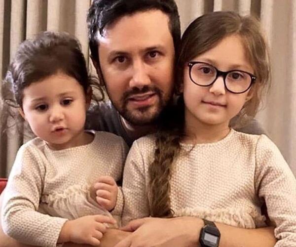 عکس گریه شاهرخ استخری