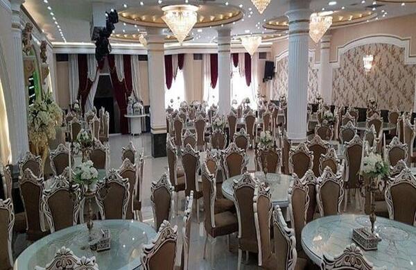 عکس تالار ارغوان طلایی