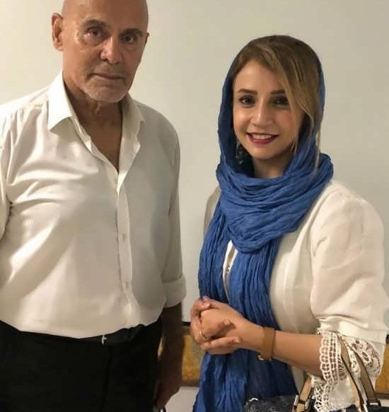 عکس جمشید هاشم پور و خانواده اش