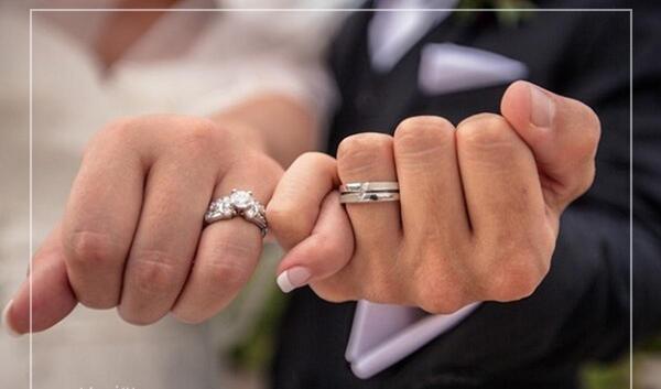 عکس حلقه ازدواج و پستانک