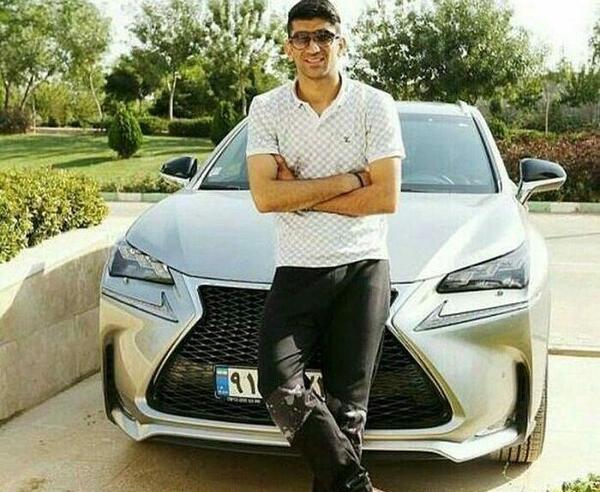 عکس ماشین علیرضا بیرانوند
