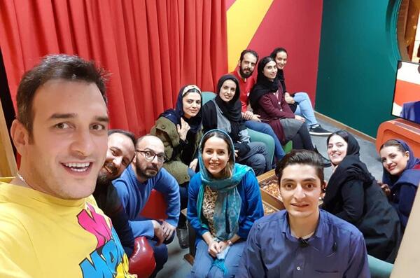 عکسهای رامبد جوان در پشت صحنه خندوانه
