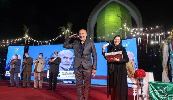 عکس جمشید هاشم پور با همسرش