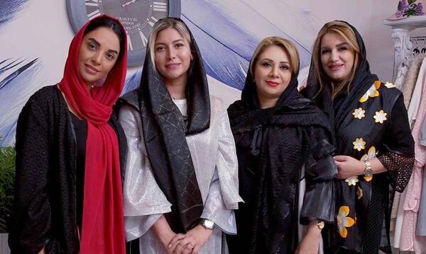 عکس فریبا نادری با چادر