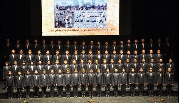 عکس گروه سرود