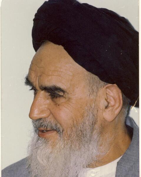 عکس حالت نشسته