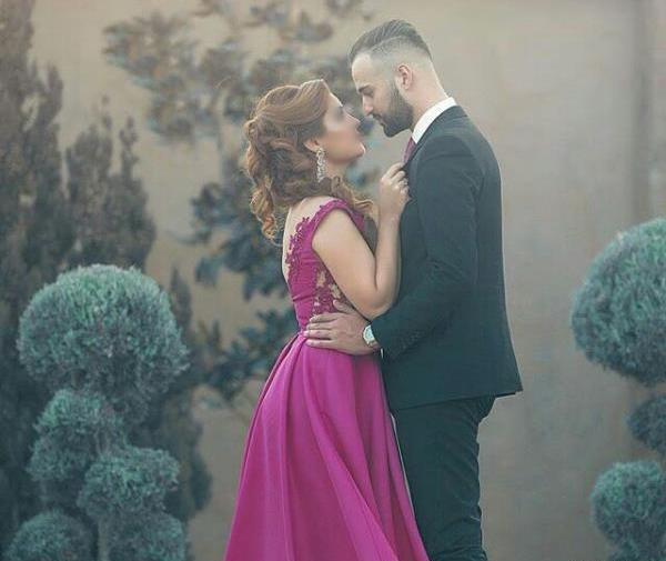 ژست عکس دونفره با لباس مجلسی