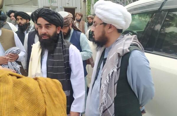 عکس ذبیح الله مجاهد سخنگوی طالبان