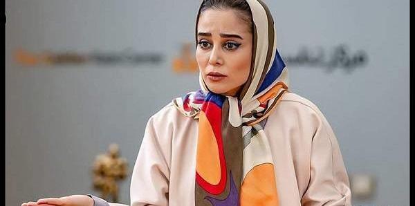 عکس الناز حبیبی در روزگار قریب