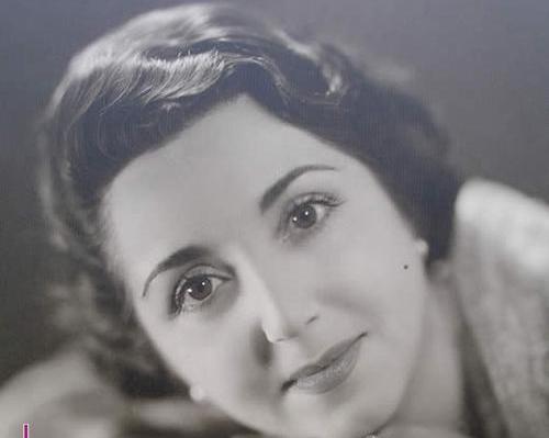 عکس ملکه غمگین