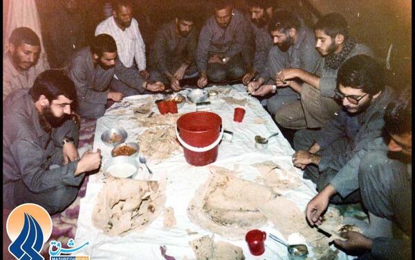 عکس سفره رنگی