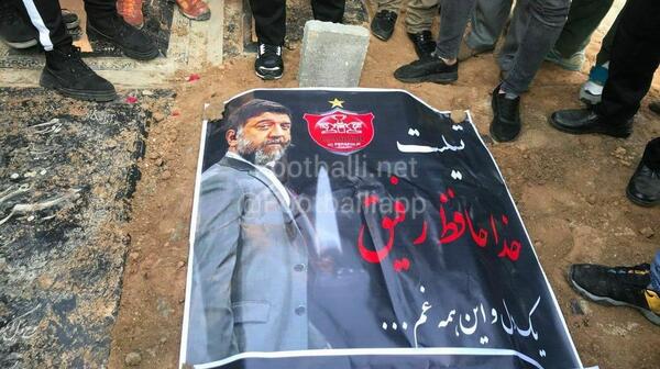 عکس علی انصاریان در کفن