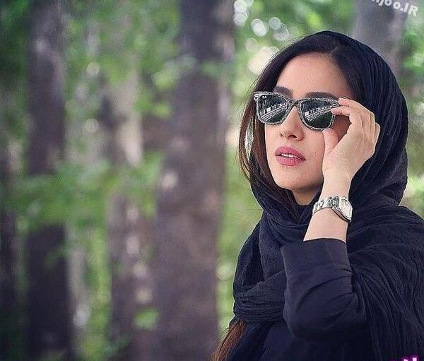 عکس های آتلیه ای بهاره کیان افشار