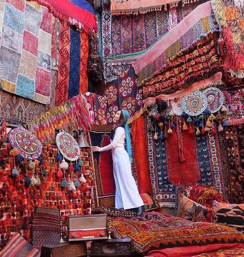 عکس فرش فروشی