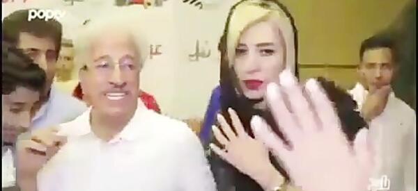 عکس علیرضا خمسه با همسر جوانش