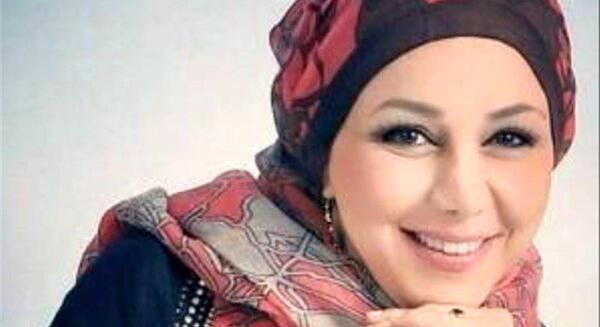 عکس بهنوش بختیاری با دامن کوتاه