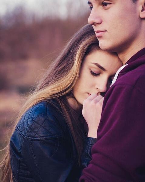 عکس عاشقانه بدون متن بوسه