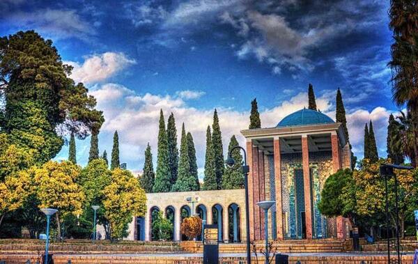 عکس سنگ قبر سعدی