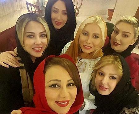 عکس فریبا نادری روی تخت خواب
