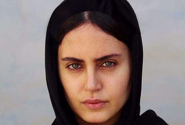 عکس الناز شاکردوست با متن