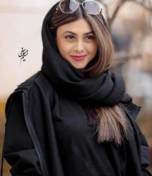 عکس آزاده صمدی در اینستاگرام