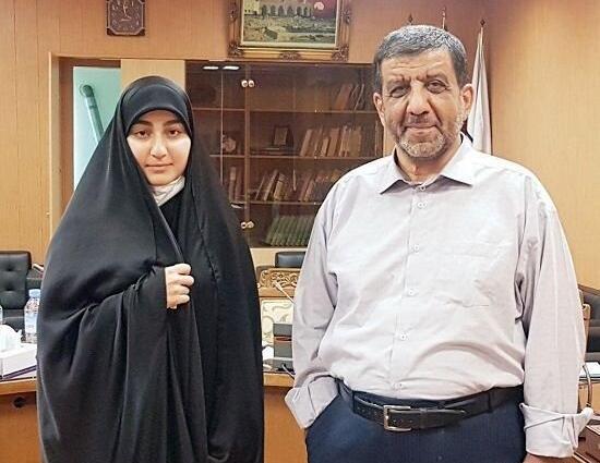 عکس حاج قاسم سلیمانی و دخترش زینب