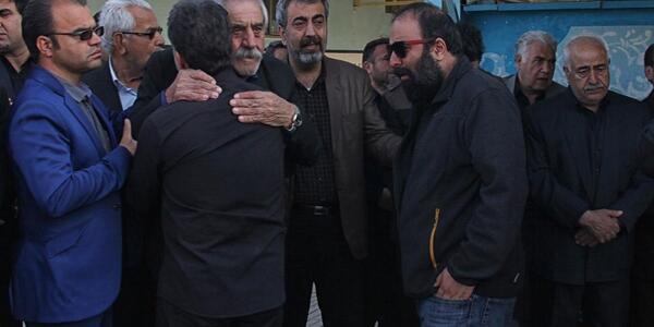 عکس خاکسپاری عارف لرستانی