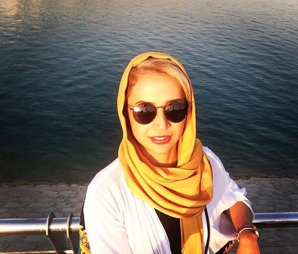 عکس شبنم قلی خانی با عینک