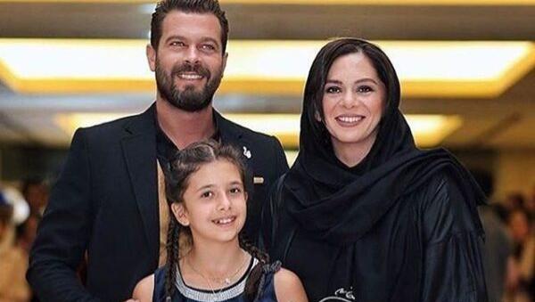 عکس پژمان بازغی و دخترش در راه مدرسه