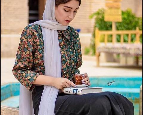 عکس دختر خوشتیپ باکلاس سه نفره
