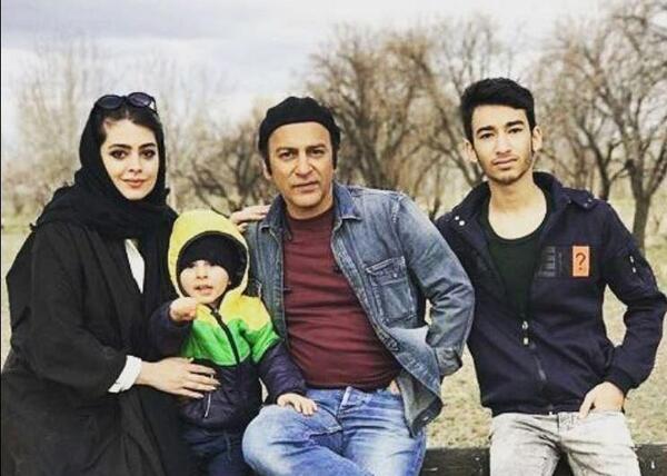 عکس حمیدرضا آذرنگ با خانواده
