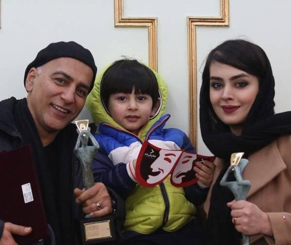 عکس حمیدرضا آذرنگ با خانواده