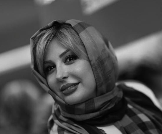 عکس سیاه سفید نیوشا ضیغمی