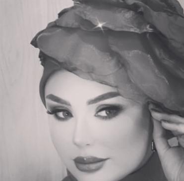عکس سیاه سفید نیوشا ضیغمی