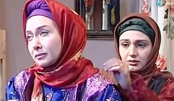 عکس جمیله شیخی در پس از باران