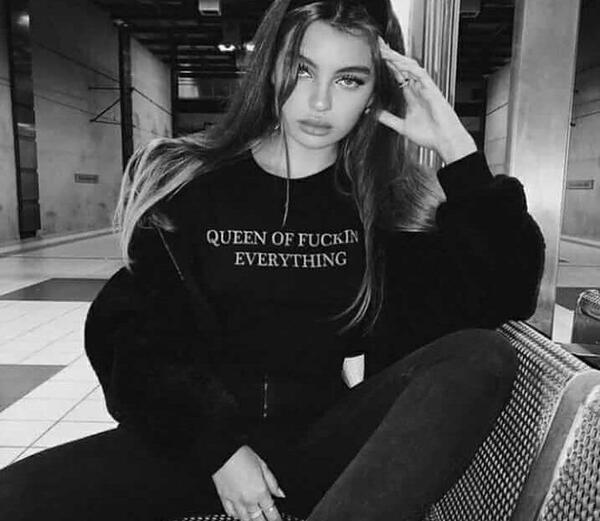 دانلود عکس پروفایل دخترونه ی خفن