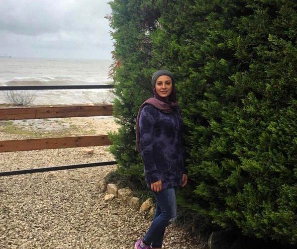عکسهای حدیثه تهرانی در خارج