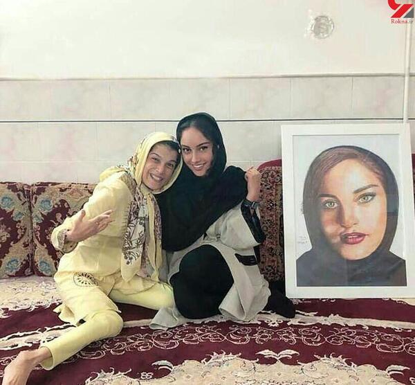 عکس ترلان پروانه و خواهرش