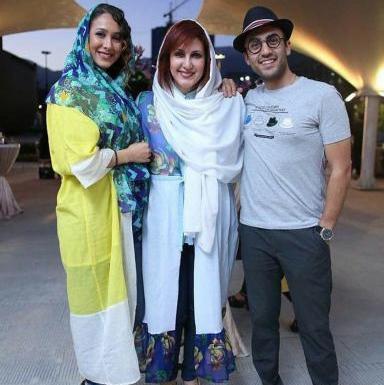 عکس فاطمه گودرزی در خارج