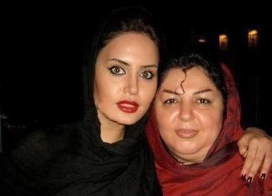 عکس الناز شاکردوست با خانواده